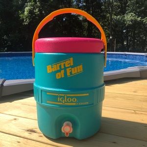 Vintage Igloo Cooler Barrel Of Fun 2 Gallon Jug